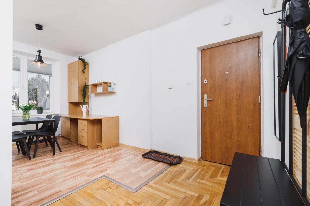 Apartments Cracow Chopina By Noclegi Renters Krakow Bagian luar foto